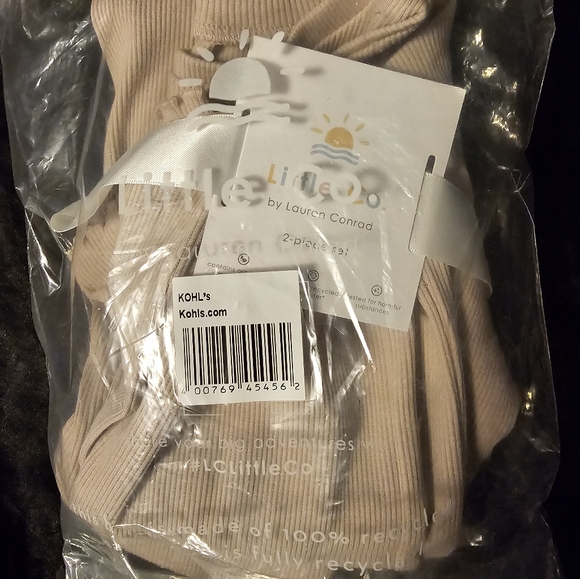 Baby Little Co. by Lauren Conrad Lettuce-Edge Top & Pants Little 24 Mon NWT - Picture 4 of 6